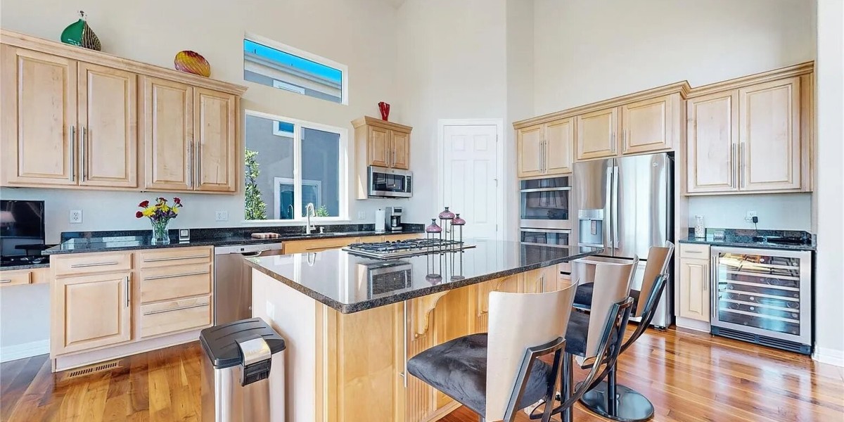 Affordable Kitchen Remodeling Services by Local Experts You Can Trust